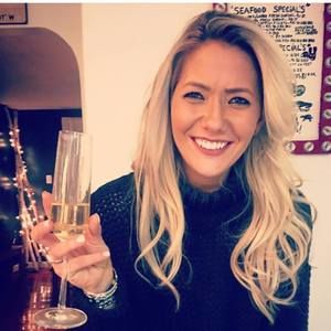 Meet your Posher, Katelyn